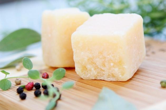 cubetti-parmigiano-1024x684.jpg